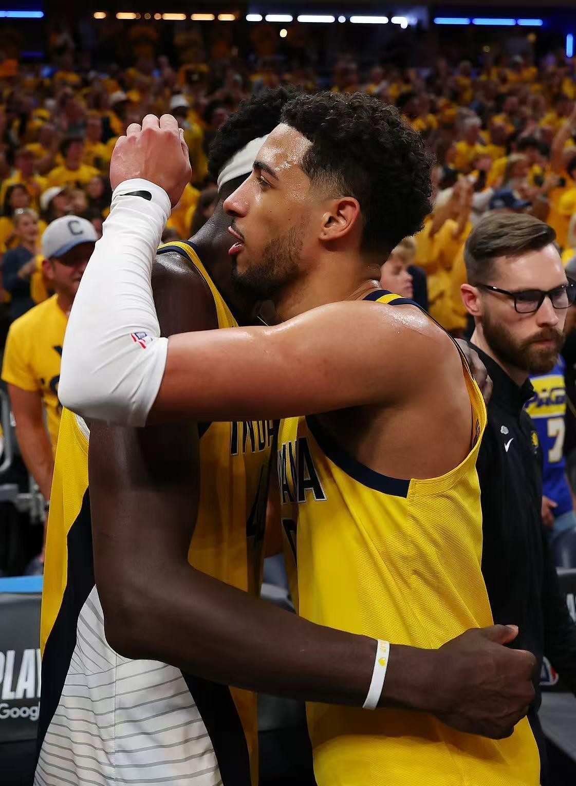 开云入口-关于西亚卡姆连续三场比赛得分超过最后时刻胜出,DWG不断突破!引发球迷热议的信息-开云入口